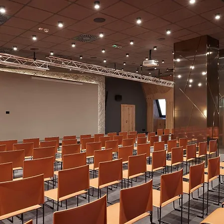 Отель Bor By Karisma